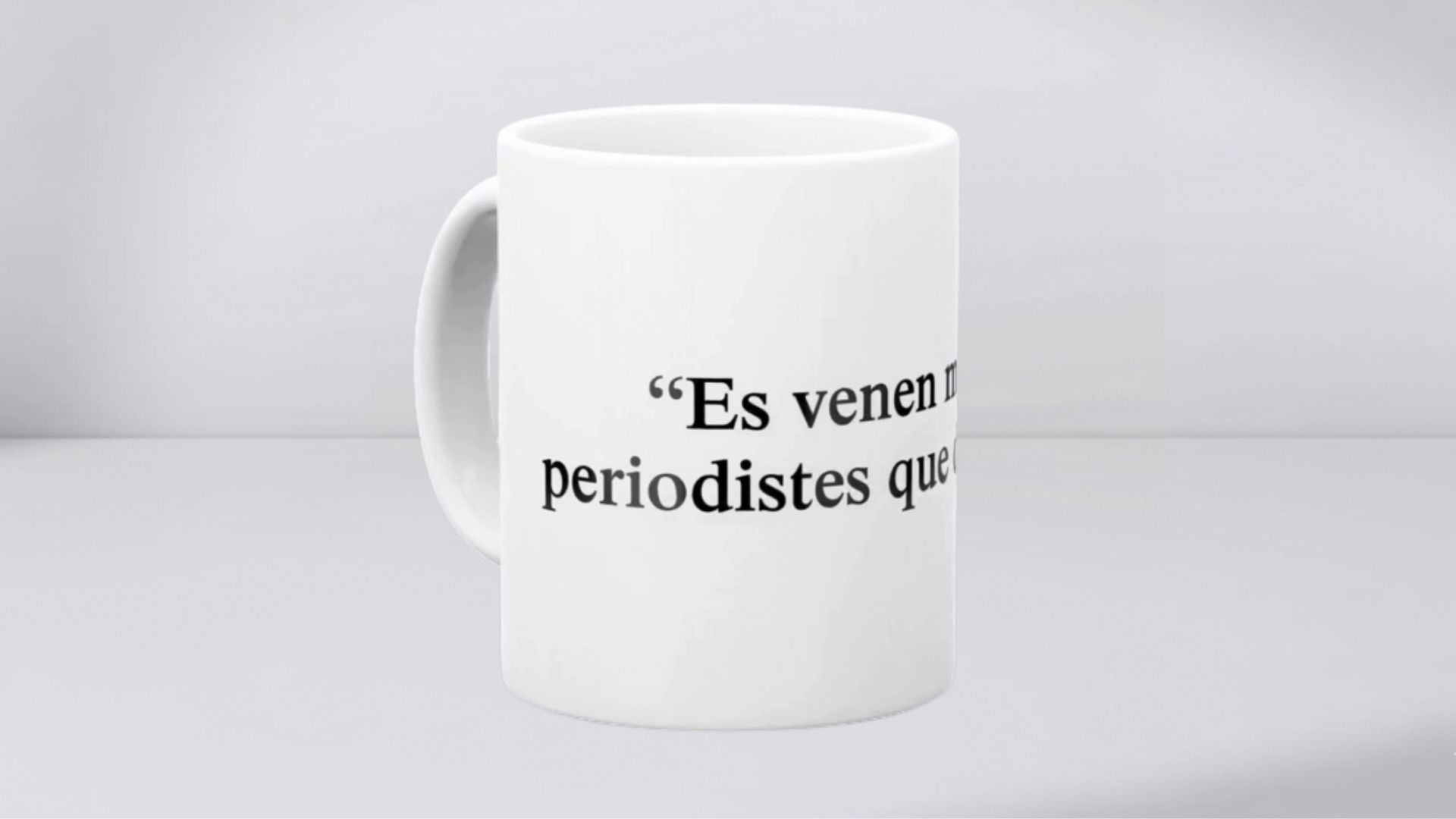 Tassa: "Es venen més periodistes que diaris"