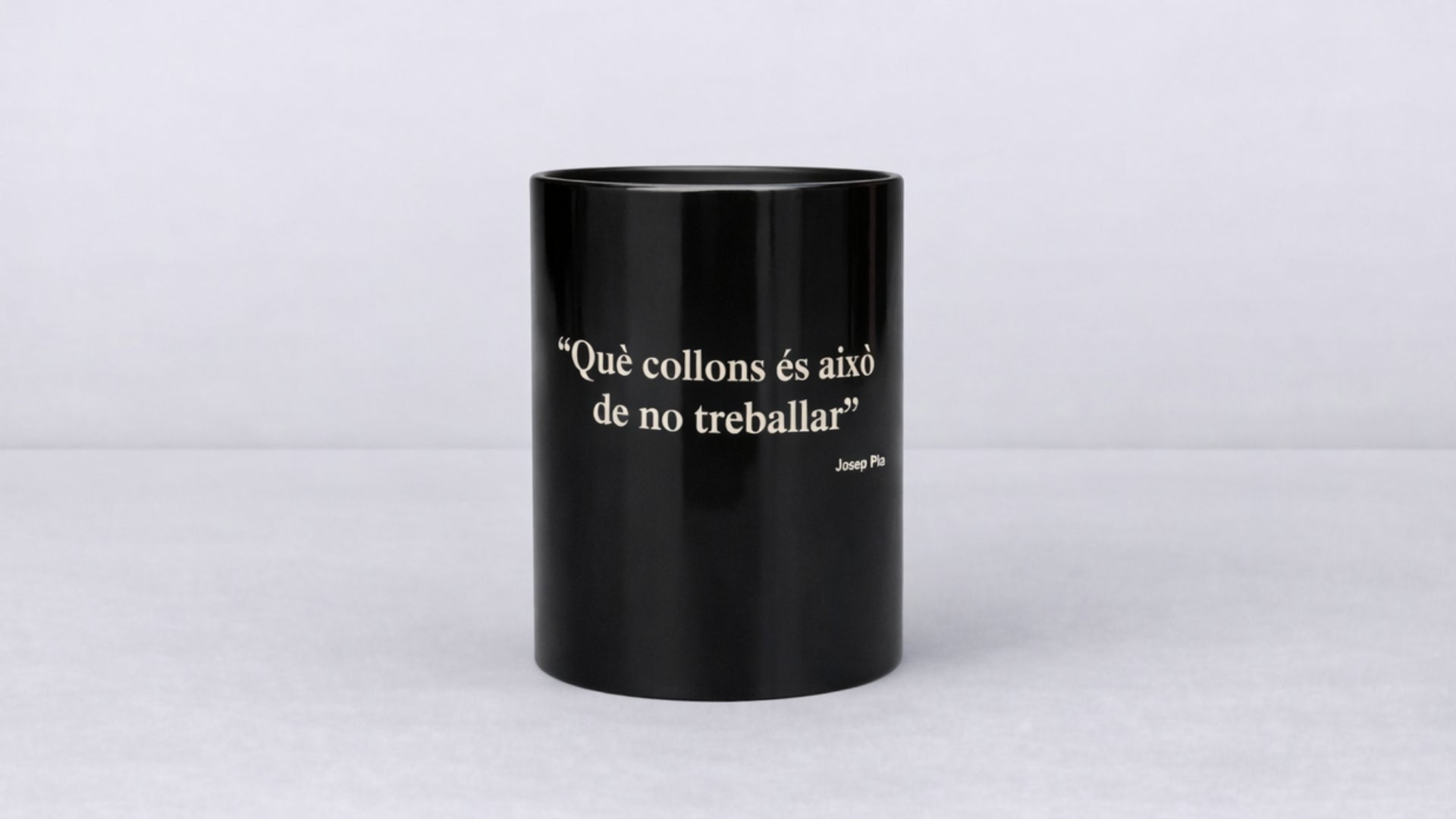 Tassa: Què collons és això de no treballar? - Negre